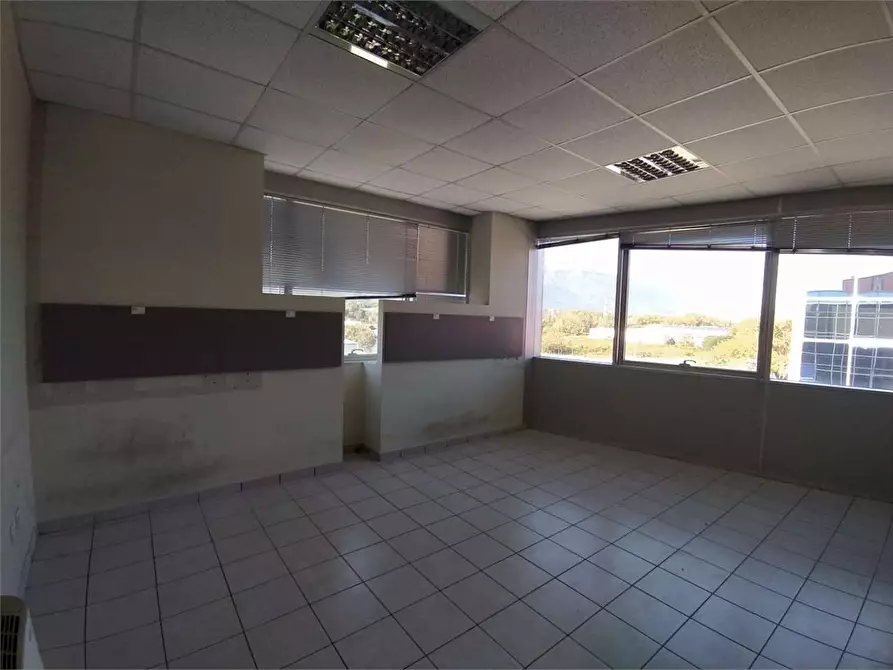 Immagine 18 di Ufficio in affitto  a Frosinone