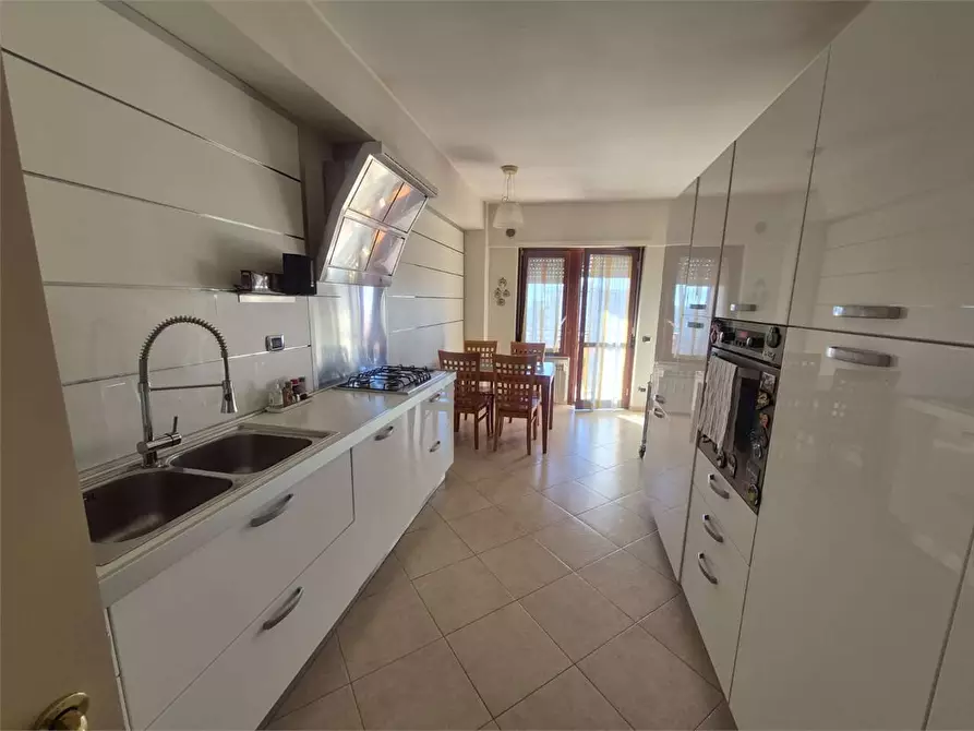 Immagine 9 di Quadrilocale in vendita  in VIA CESARE TERRANOVA 70 a Frosinone