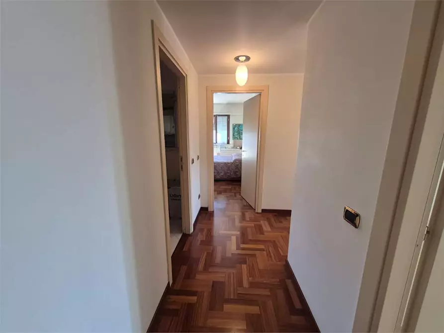 Immagine 14 di Quadrilocale in vendita  in VIA CESARE TERRANOVA 70 a Frosinone