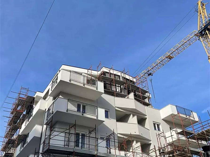 Immagine 6 di Appartamento in vendita  a Frosinone