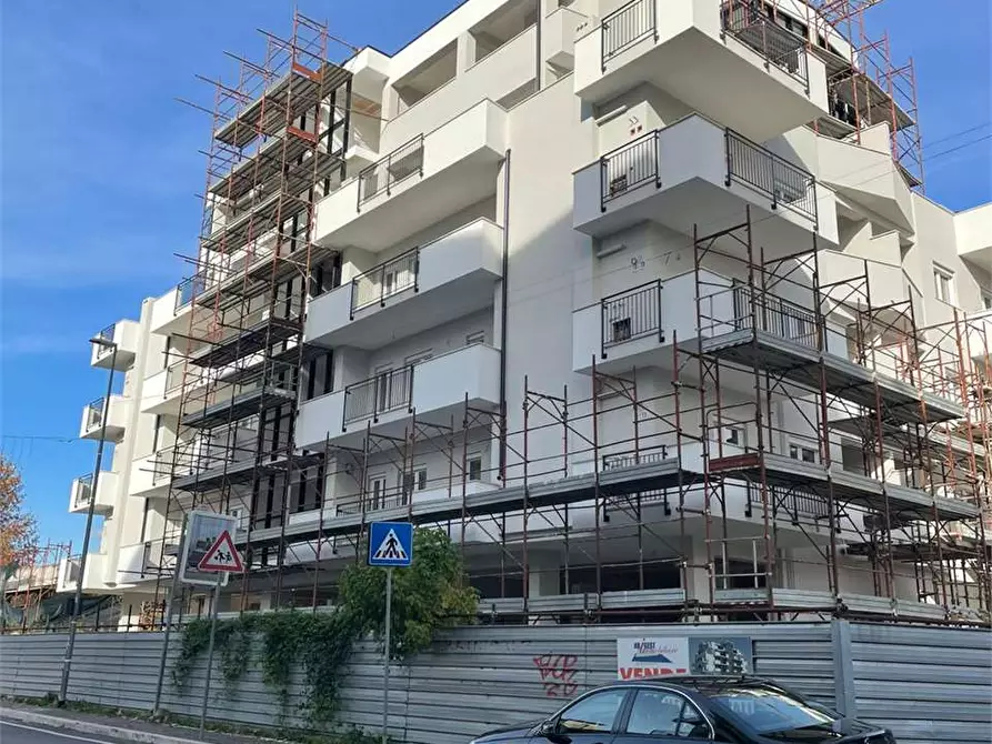 Immagine 37 di Attico in vendita  a Frosinone