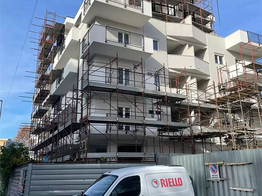 Immagine 38 di Attico in vendita  a Frosinone