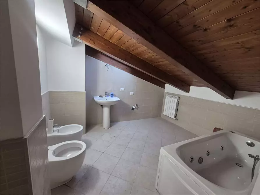 Immagine 16 di Appartamento in vendita  in Via Fosse Ardeatine 38/A a Frosinone