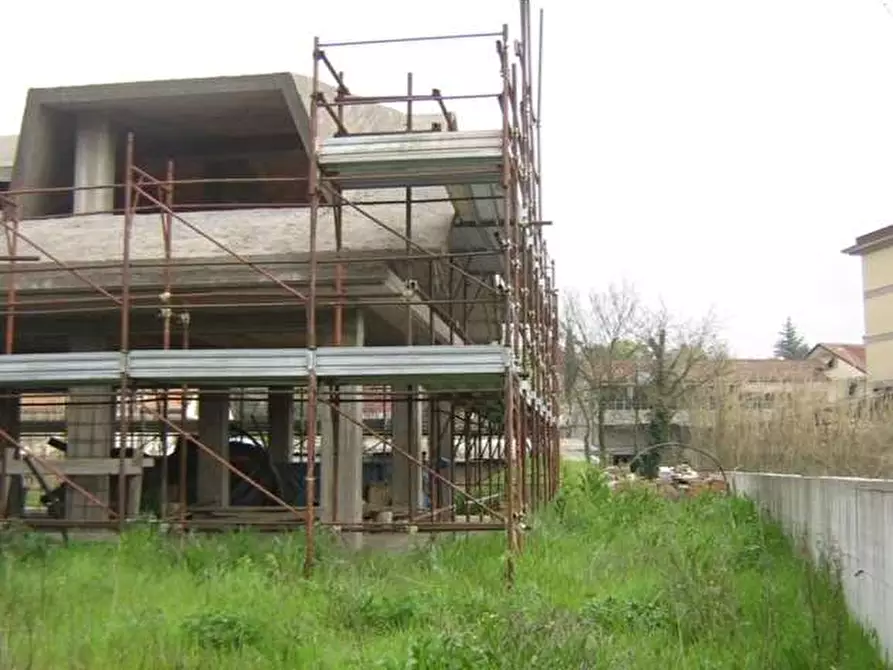 Immagine 10 di Casa bifamiliare in vendita  in Via San Giuliano a Frosinone