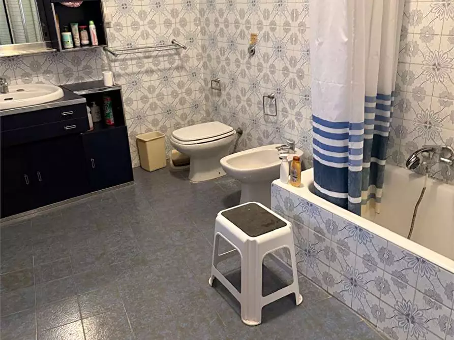 Immagine 19 di Stanza singola in affitto  a Frosinone