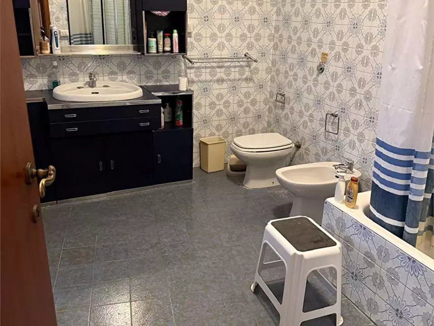 Immagine 23 di Stanza singola in affitto  a Frosinone