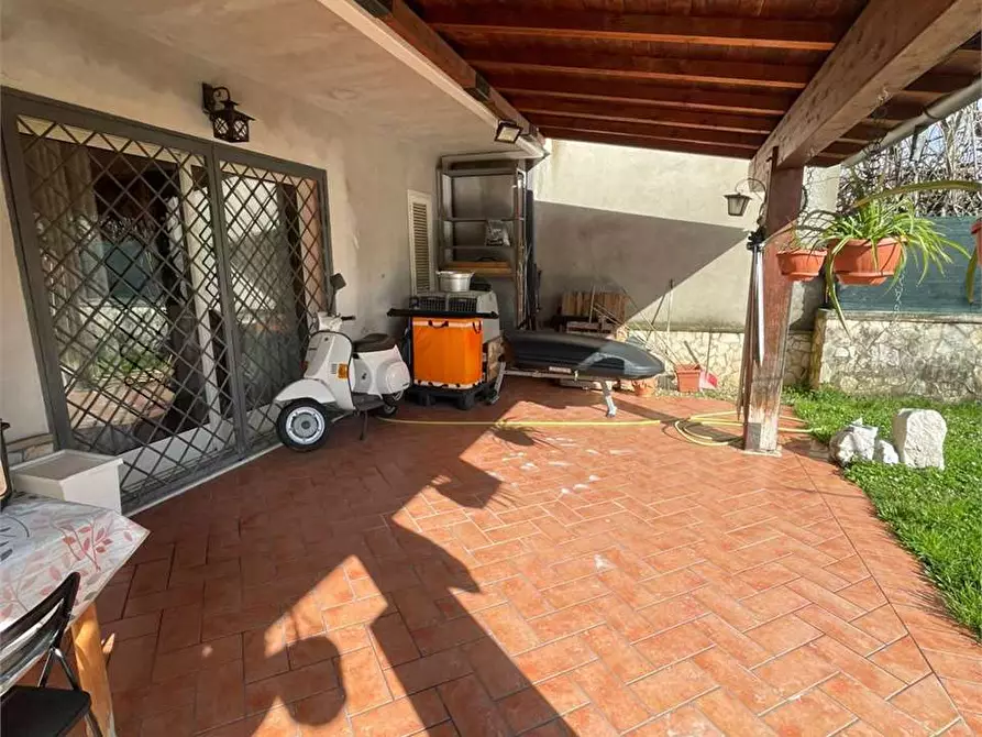 Immagine 6 di Porzione di villa in vendita  in s s 155 per Fiuggi 361 a Alatri