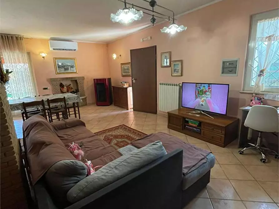 Immagine 8 di Porzione di villa in vendita  in s s 155 per Fiuggi 361 a Alatri