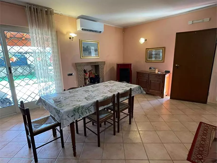 Immagine 1 di Porzione di villa in vendita  in s s 155 per Fiuggi 361 a Alatri