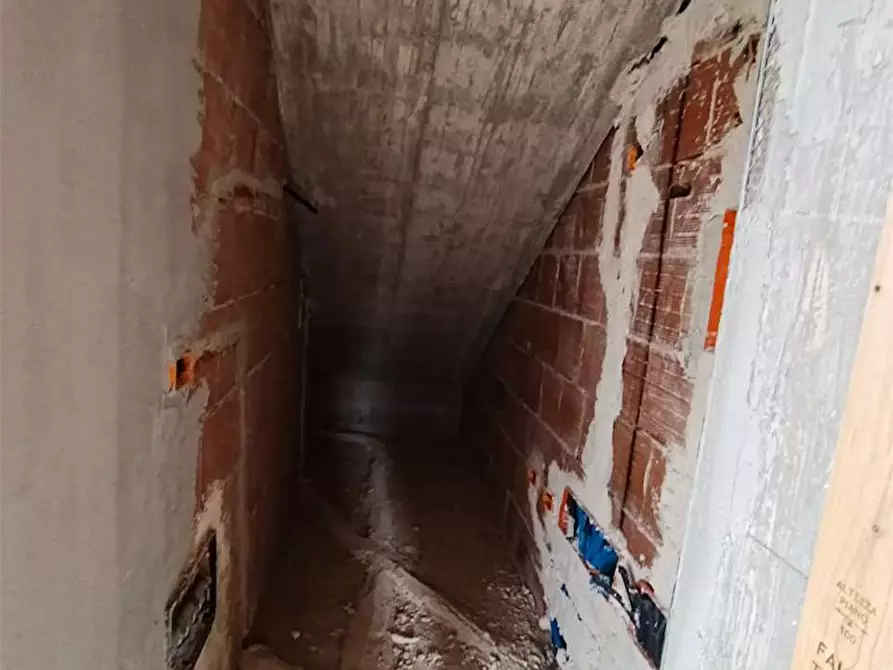 Immagine 31 di Villa in vendita  a Torrice