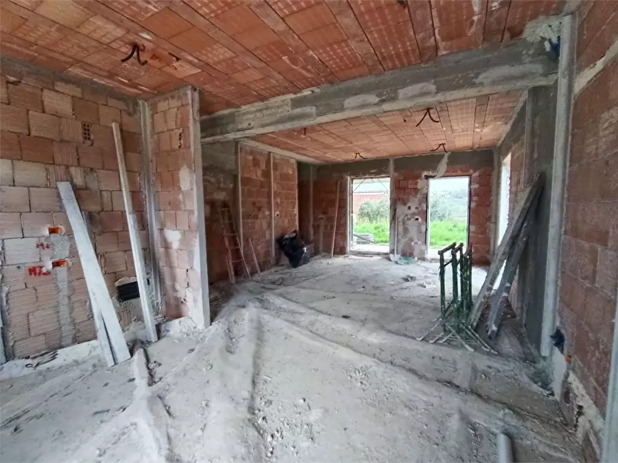 Immagine 34 di Villa in vendita  a Torrice