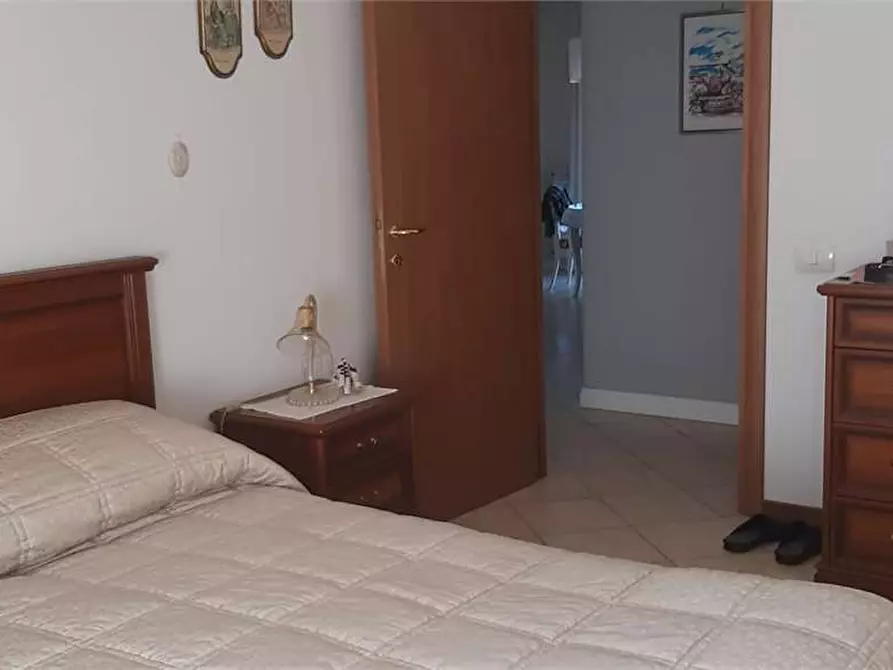 Immagine 7 di Quadrilocale in vendita  in piazza Vittorio Bachelet  13 a Ferentino