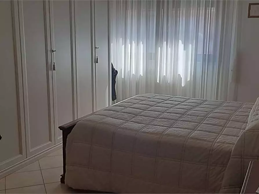 Immagine 14 di Quadrilocale in vendita  in piazza Vittorio Bachelet  13 a Ferentino