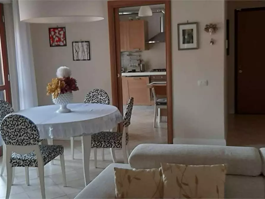 Immagine 2 di Quadrilocale in vendita  in piazza Vittorio Bachelet  13 a Ferentino