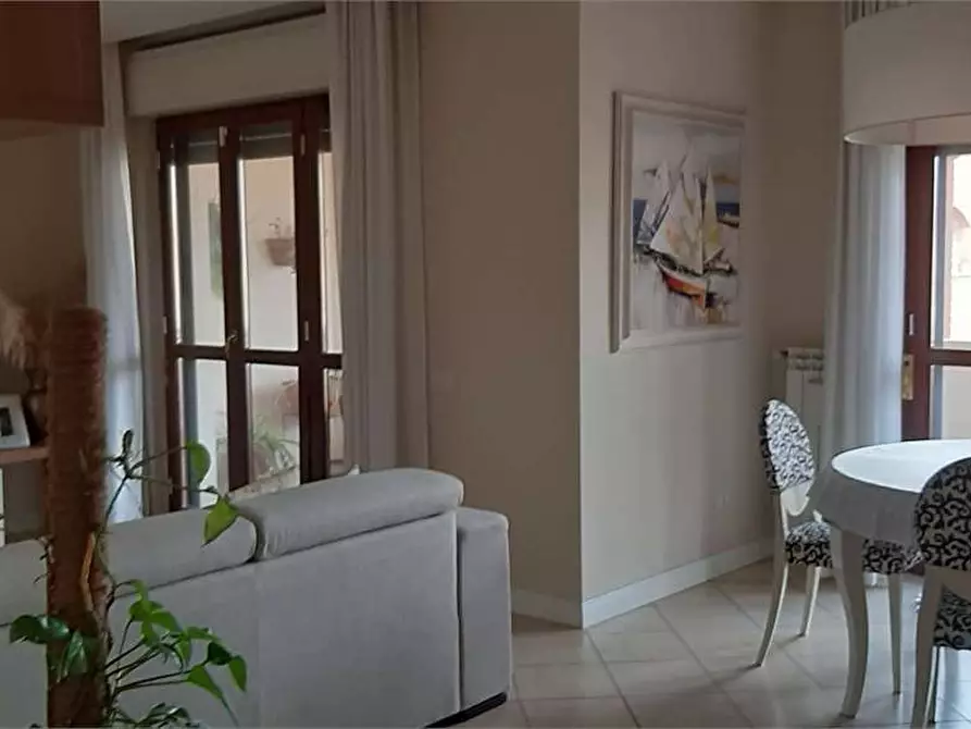 Immagine 4 di Quadrilocale in vendita  in piazza Vittorio Bachelet  13 a Ferentino