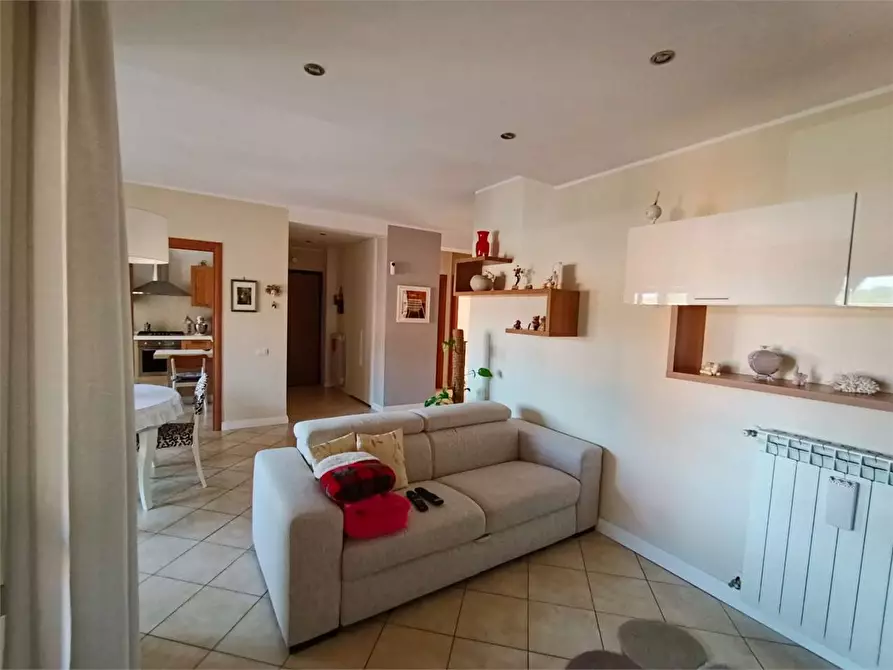 Immagine 30 di Quadrilocale in vendita  in piazza Vittorio Bachelet  13 a Ferentino