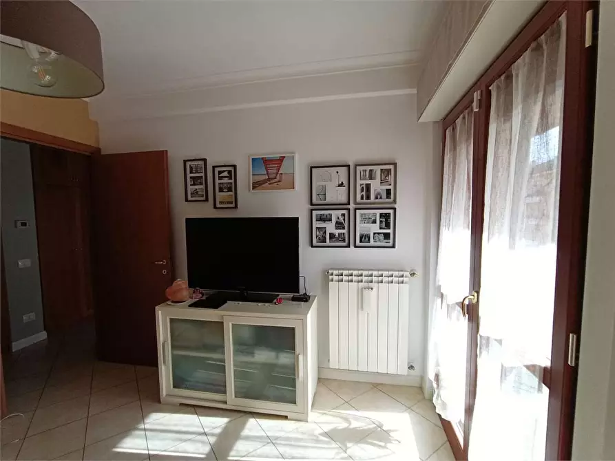 Immagine 34 di Quadrilocale in vendita  in piazza Vittorio Bachelet  13 a Ferentino