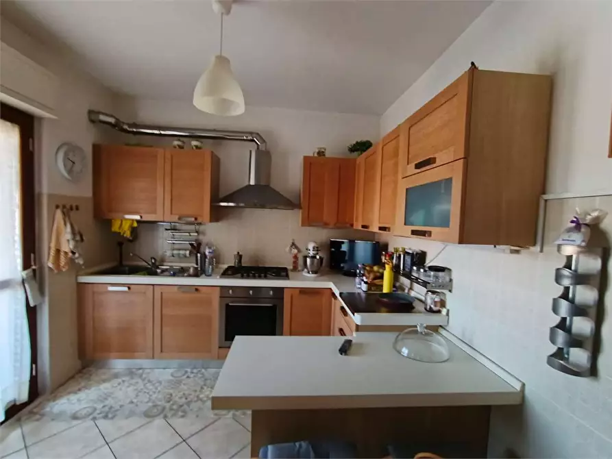 Immagine 35 di Quadrilocale in vendita  in piazza Vittorio Bachelet  13 a Ferentino