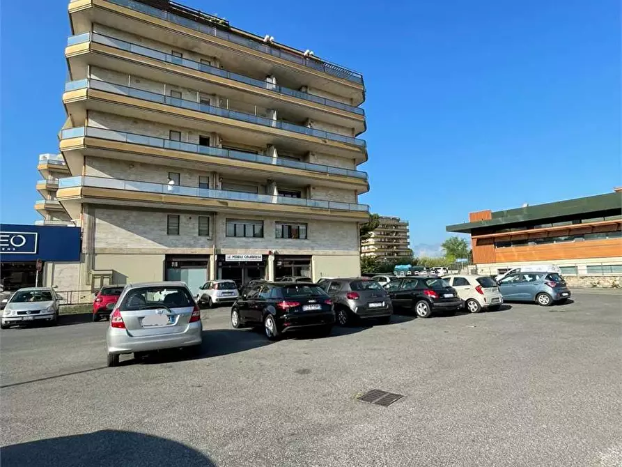 Immagine 36 di Ufficio in affitto  a Frosinone