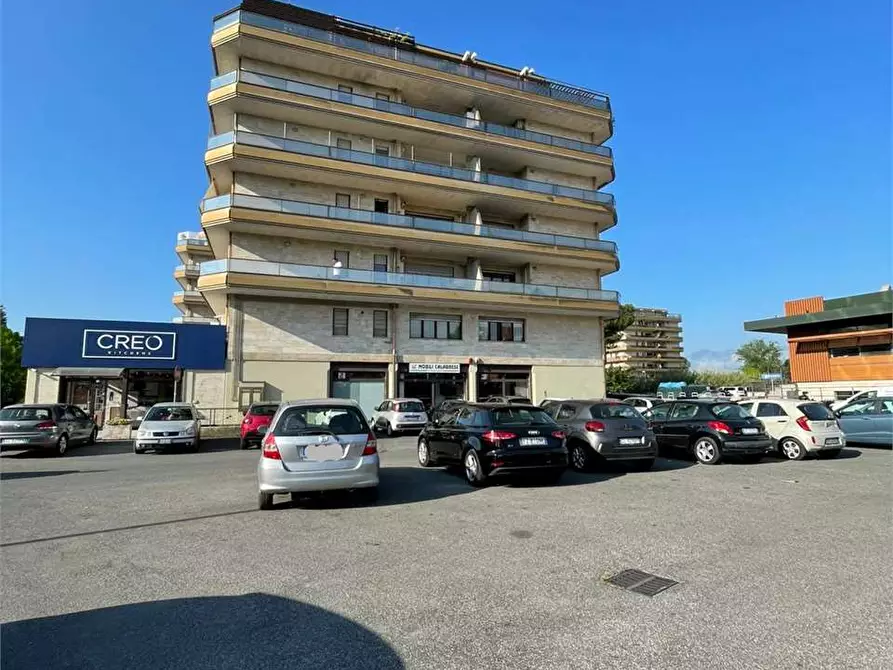 Immagine 38 di Ufficio in affitto  a Frosinone