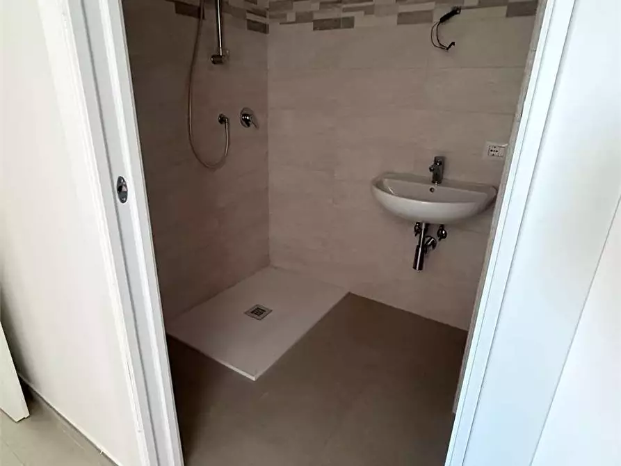 Immagine 15 di Appartamento in vendita  in VIA MARIA a Frosinone
