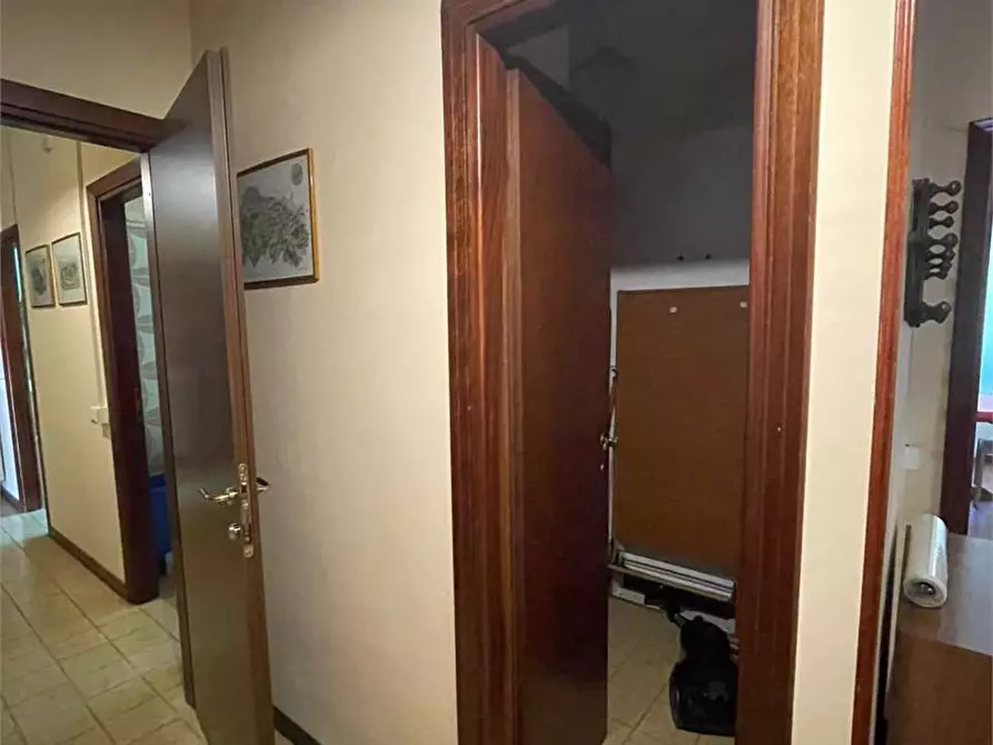 Immagine 22 di Stanza singola in affitto  in Via Vincenzo Ferrarelli 93 a Frosinone