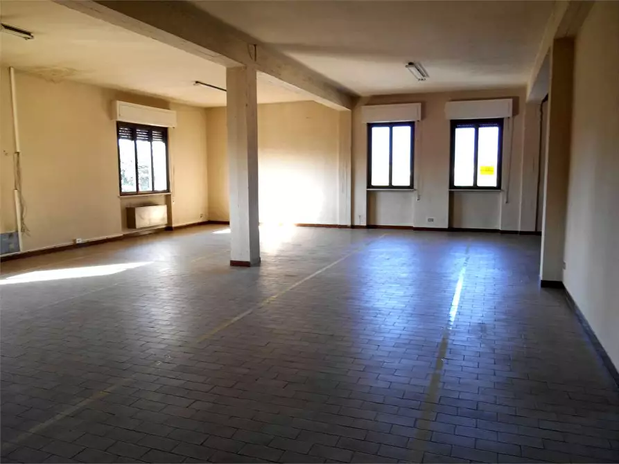 Immagine 2 di Ufficio in affitto  in Via pesciatina 133 a Capannori