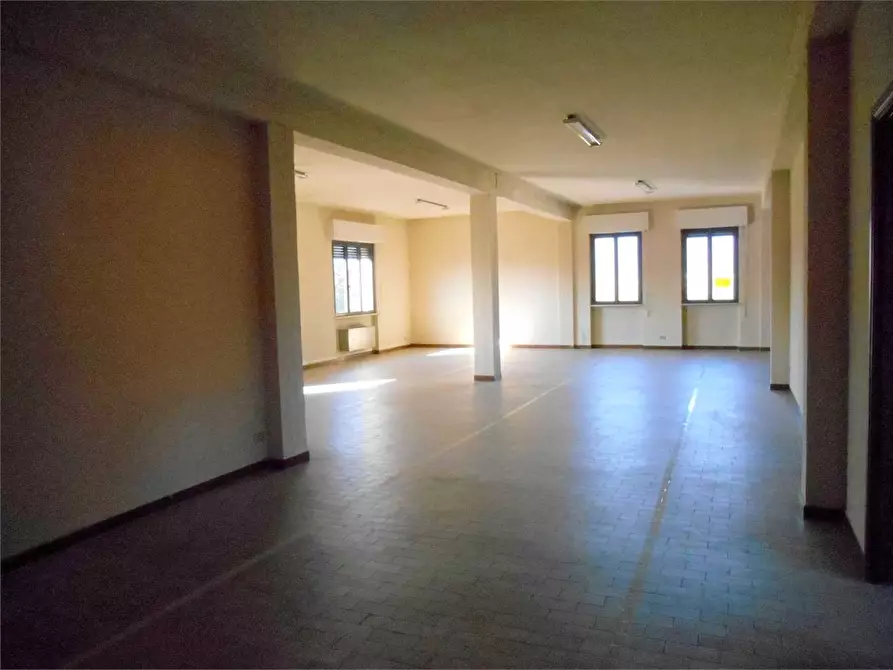 Immagine 3 di Ufficio in affitto  in Via pesciatina 133 a Capannori