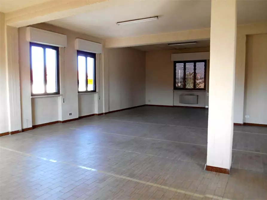 Immagine 5 di Ufficio in affitto  in Via pesciatina 133 a Capannori