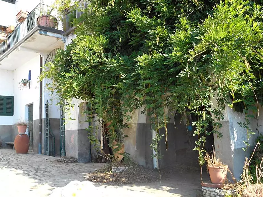 Immagine 3 di Casa indipendente in vendita  in Via di Matraia  55 a Capannori