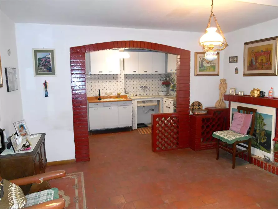 Immagine 12 di Casa indipendente in vendita  in Via di Matraia  55 a Capannori