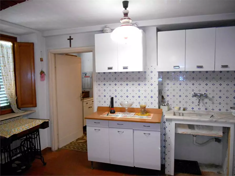 Immagine 14 di Casa indipendente in vendita  in Via di Matraia  55 a Capannori
