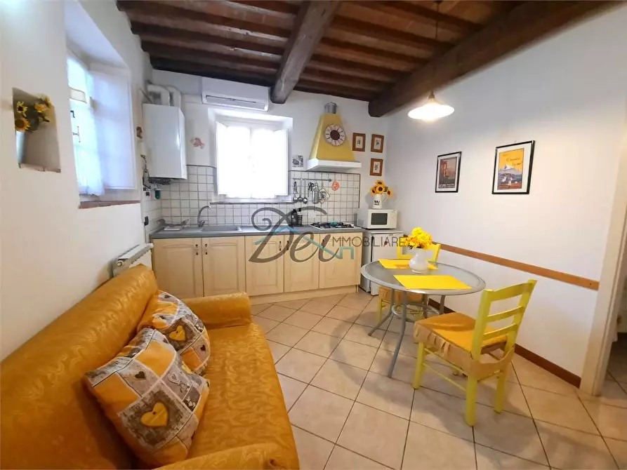 Immagine 29 di Rustico / casale in vendita  in via di san ginese 71 a Capannori