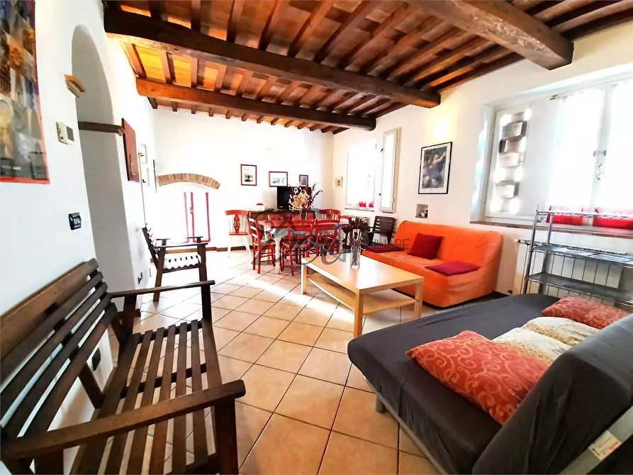 Immagine 18 di Rustico / casale in vendita  in via di san ginese 71 a Capannori