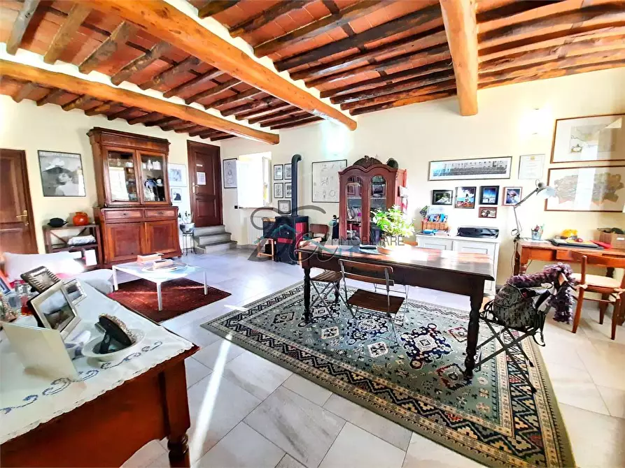 Immagine 7 di Rustico / casale in vendita  in via di san ginese 71 a Capannori