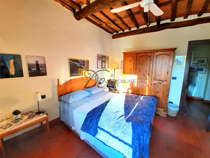 Immagine 42 di Rustico / casale in vendita  in via di san ginese 71 a Capannori