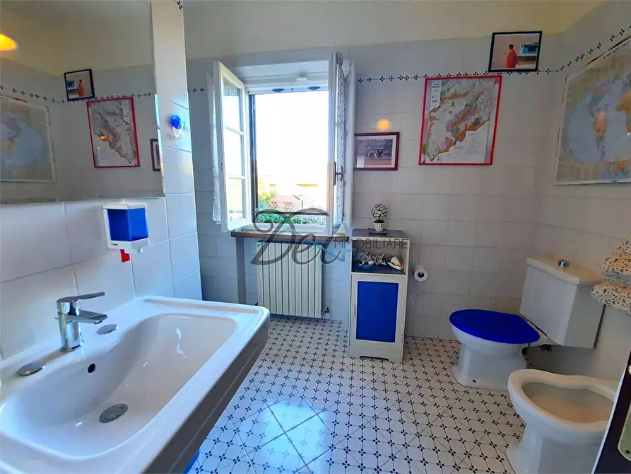 Immagine 43 di Rustico / casale in vendita  in via di san ginese 71 a Capannori