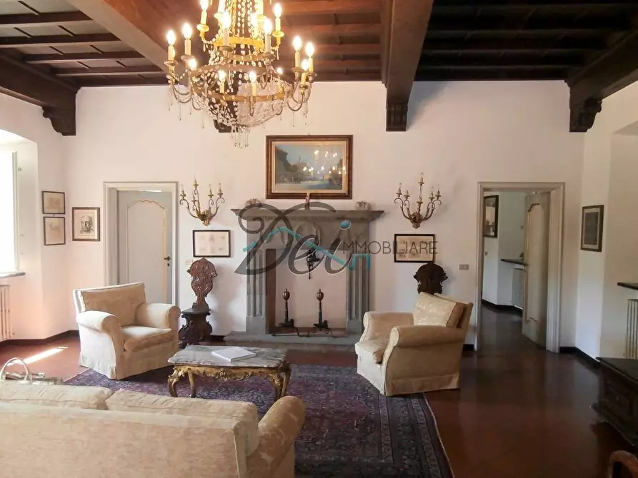 Immagine 7 di Villa in vendita  a Bagni Di Lucca
