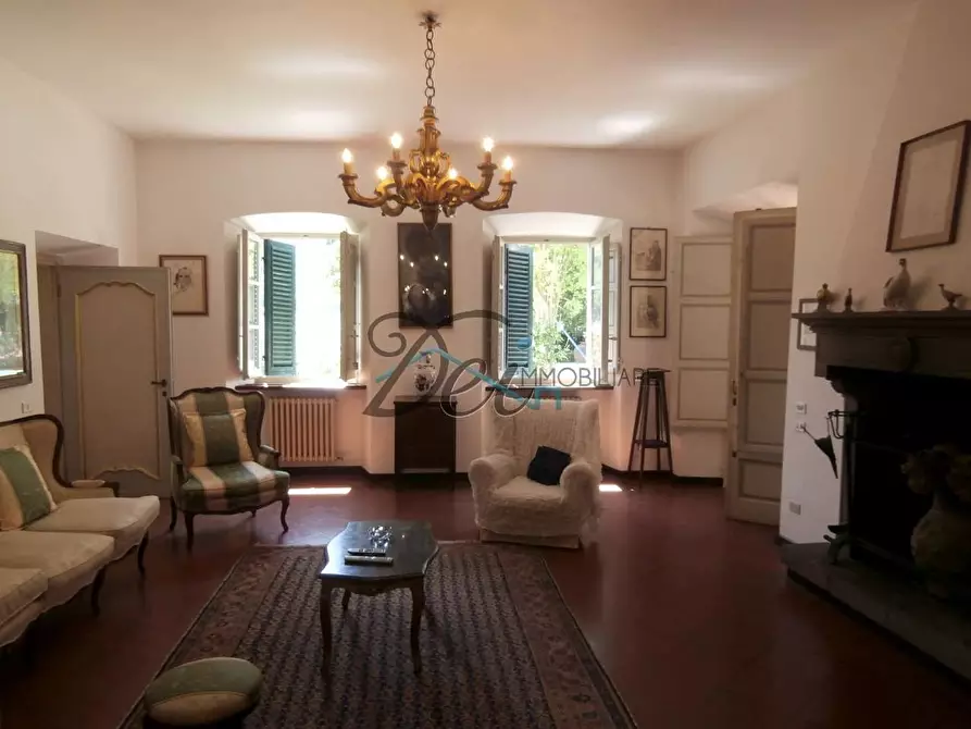 Immagine 8 di Villa in vendita  a Bagni Di Lucca