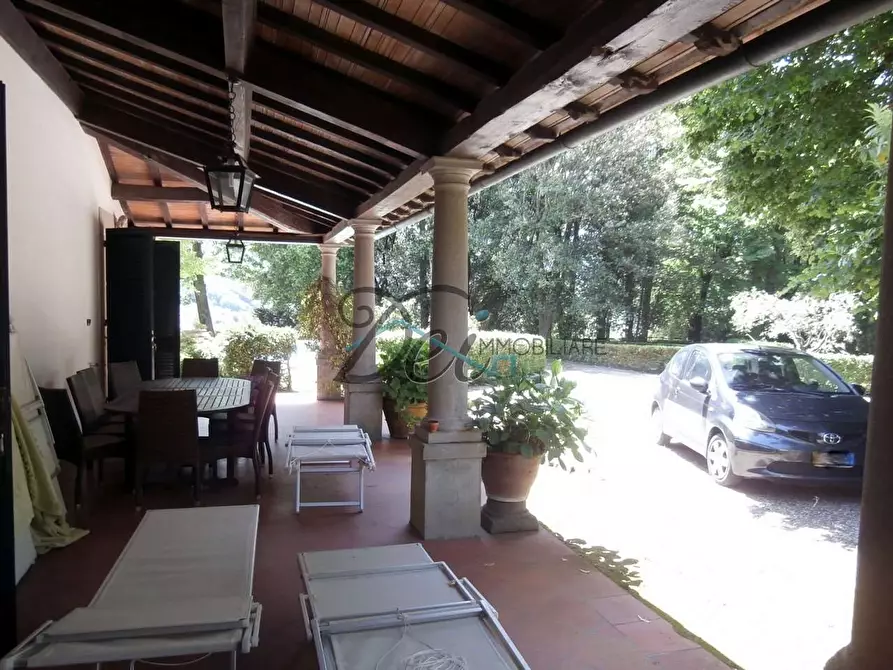 Immagine 6 di Villa in vendita  a Bagni Di Lucca