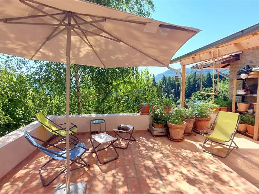 Immagine 14 di Rustico / casale in vendita  a Molazzana