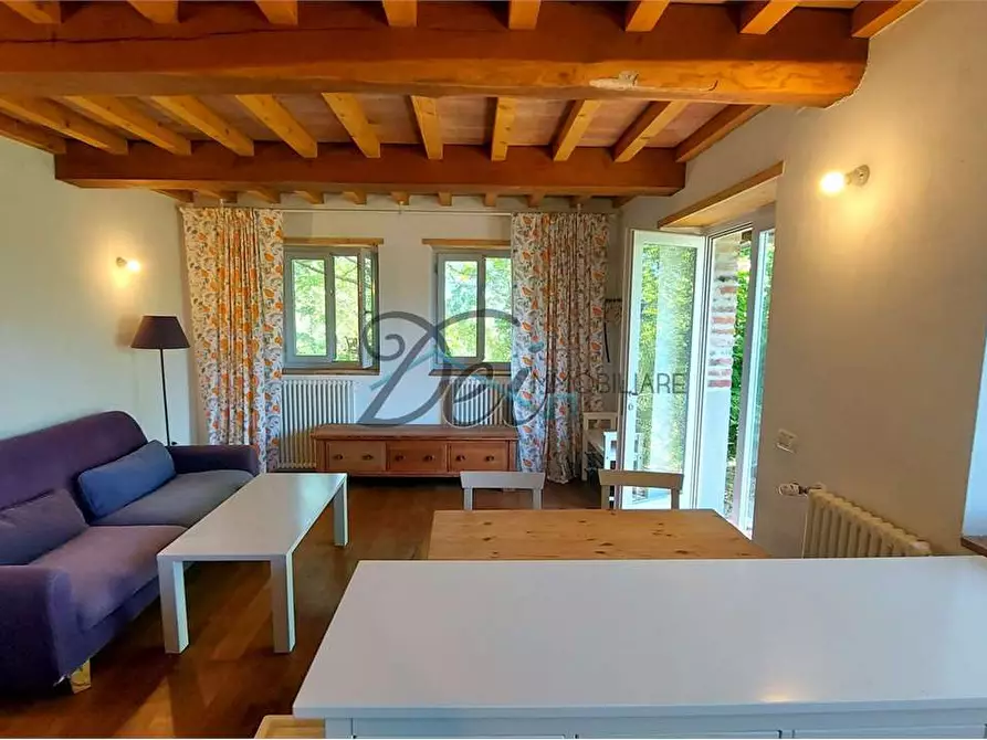 Immagine 21 di Rustico / casale in vendita  a Molazzana