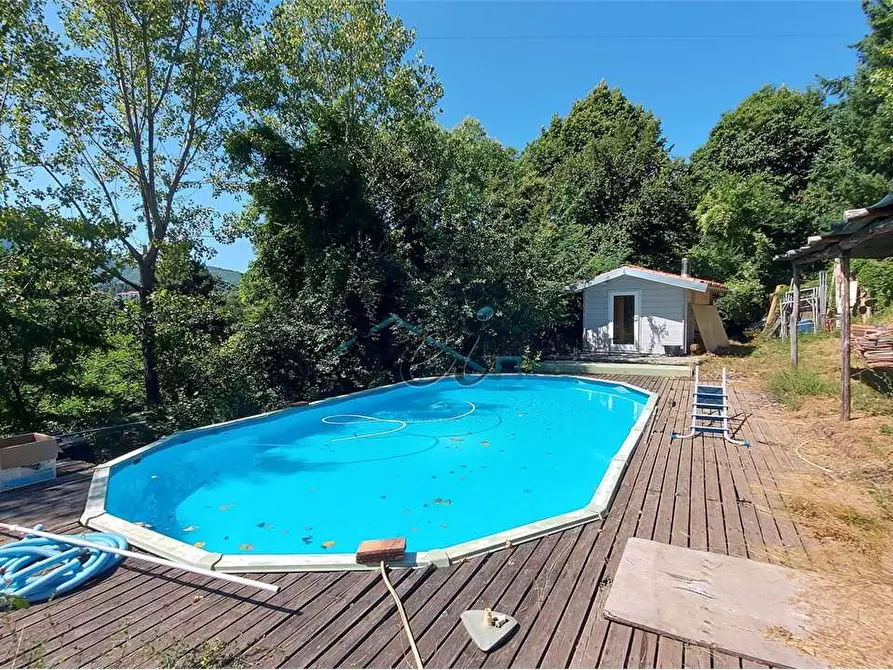 Immagine 2 di Rustico / casale in vendita  a Molazzana