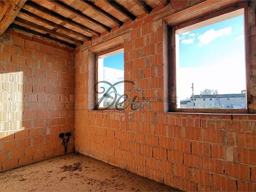 Immagine 21 di Villa in vendita  in via di piaggiori basso 35 a Capannori