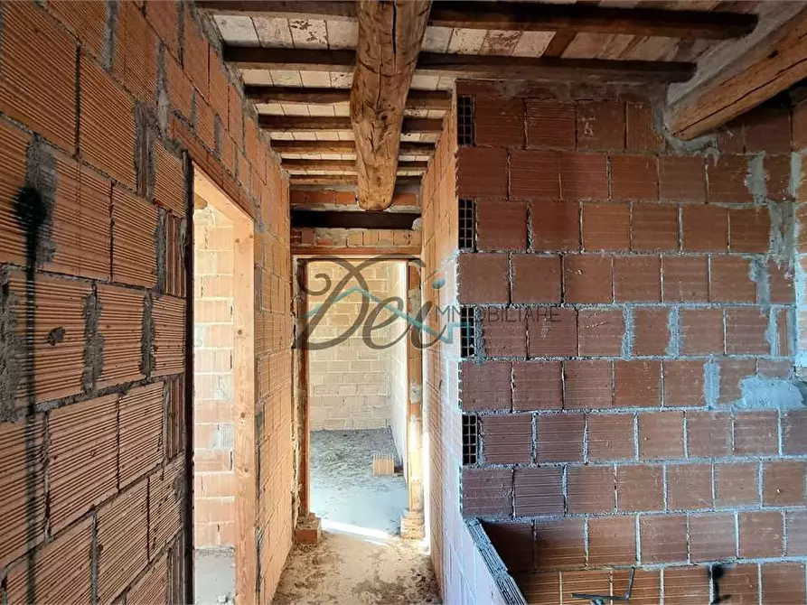 Immagine 23 di Villa in vendita  in via di piaggiori basso 35 a Capannori