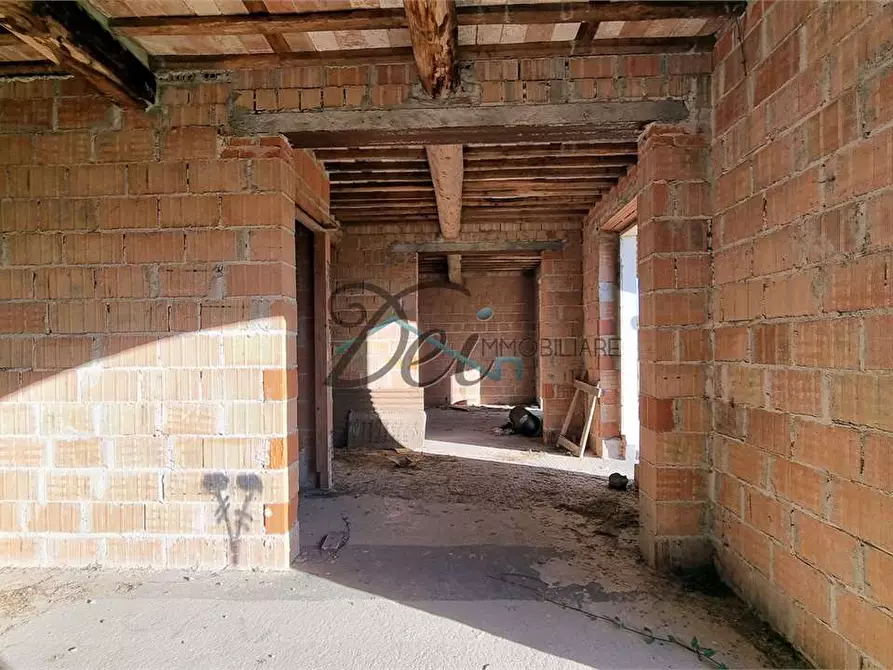 Immagine 17 di Villa in vendita  in via di piaggiori basso 35 a Capannori