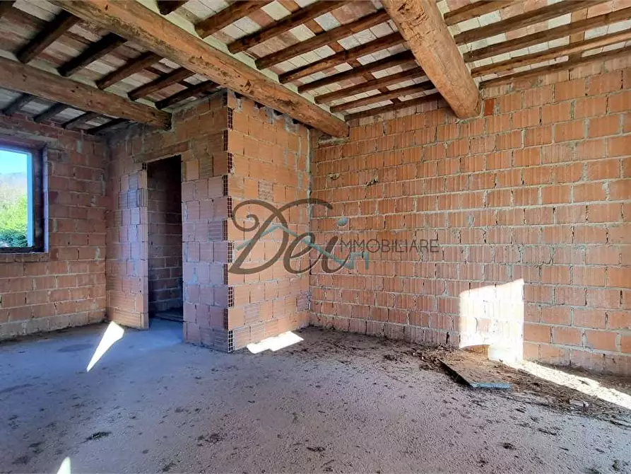 Immagine 13 di Villa in vendita  in via di piaggiori basso 35 a Capannori