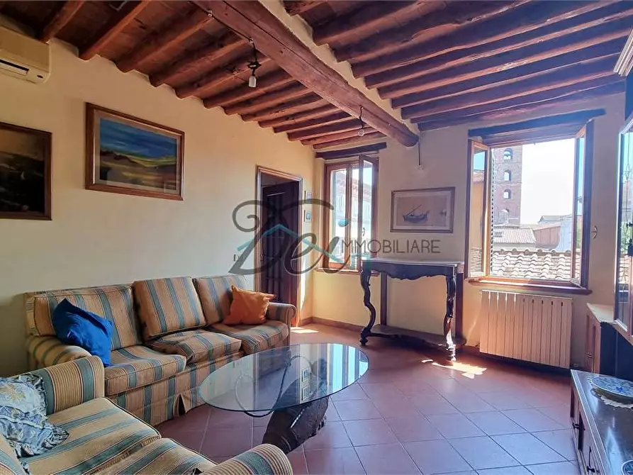 Immagine 3 di Appartamento in vendita  in Via San Paolino 31 a Lucca