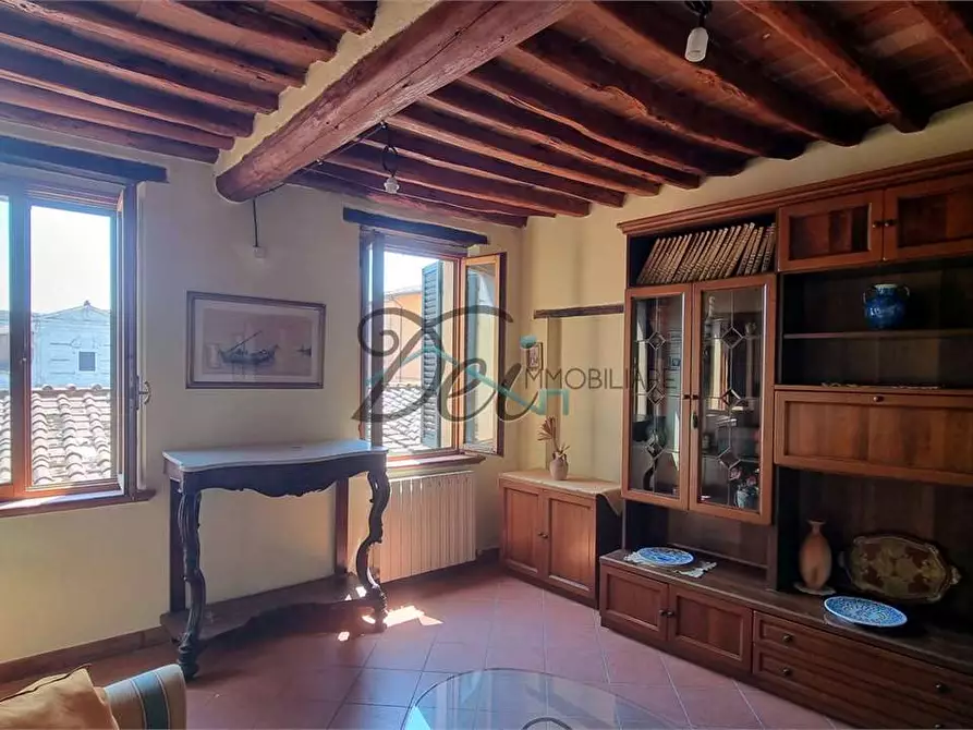 Immagine 4 di Appartamento in vendita  in Via San Paolino 31 a Lucca