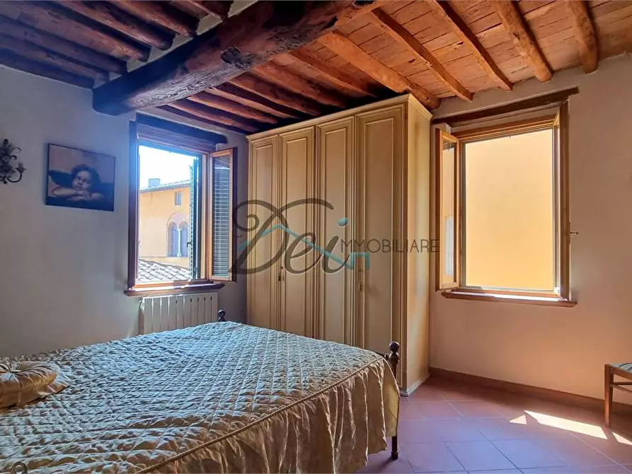 Immagine 10 di Appartamento in vendita  in Via San Paolino 31 a Lucca